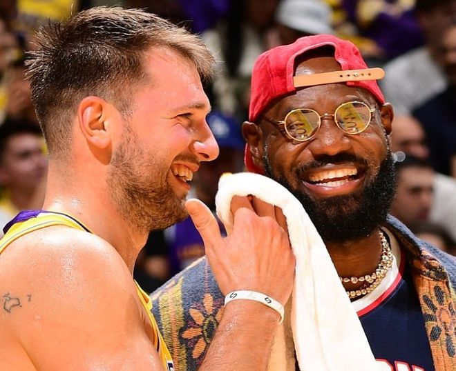 悄悄5連勝，聯(lián)盟第1！東契奇要搶MVP，老詹該考慮退役瞭