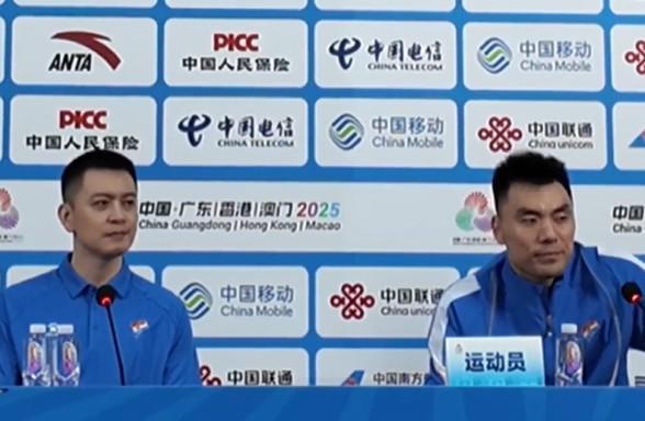 李曉旭：打這麼多年是因?yàn)闂铠Q指導(dǎo)不讓我退役；最後一球是蒙的