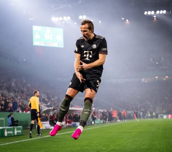 凱恩補(bǔ)時(shí)絕平，拜仁德甲對(duì)陣柏林聯(lián)合仍保持不敗